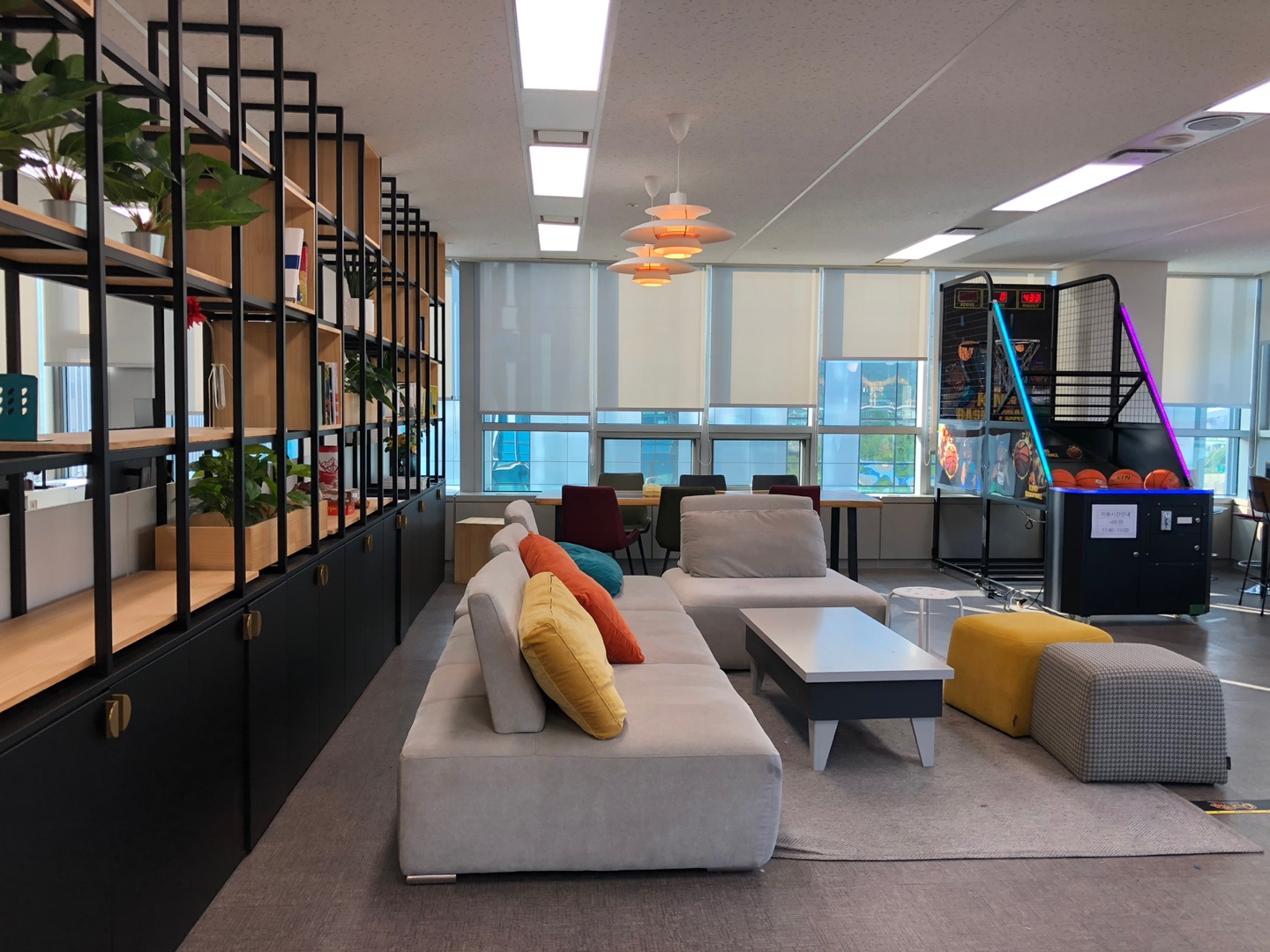 아이브릭스, 전 직원 연봉 500만원 일괄 인상..성과급 별도